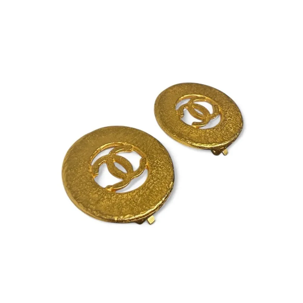 CHANEL Vintage CC Logo Gold Plated Circular Earrings